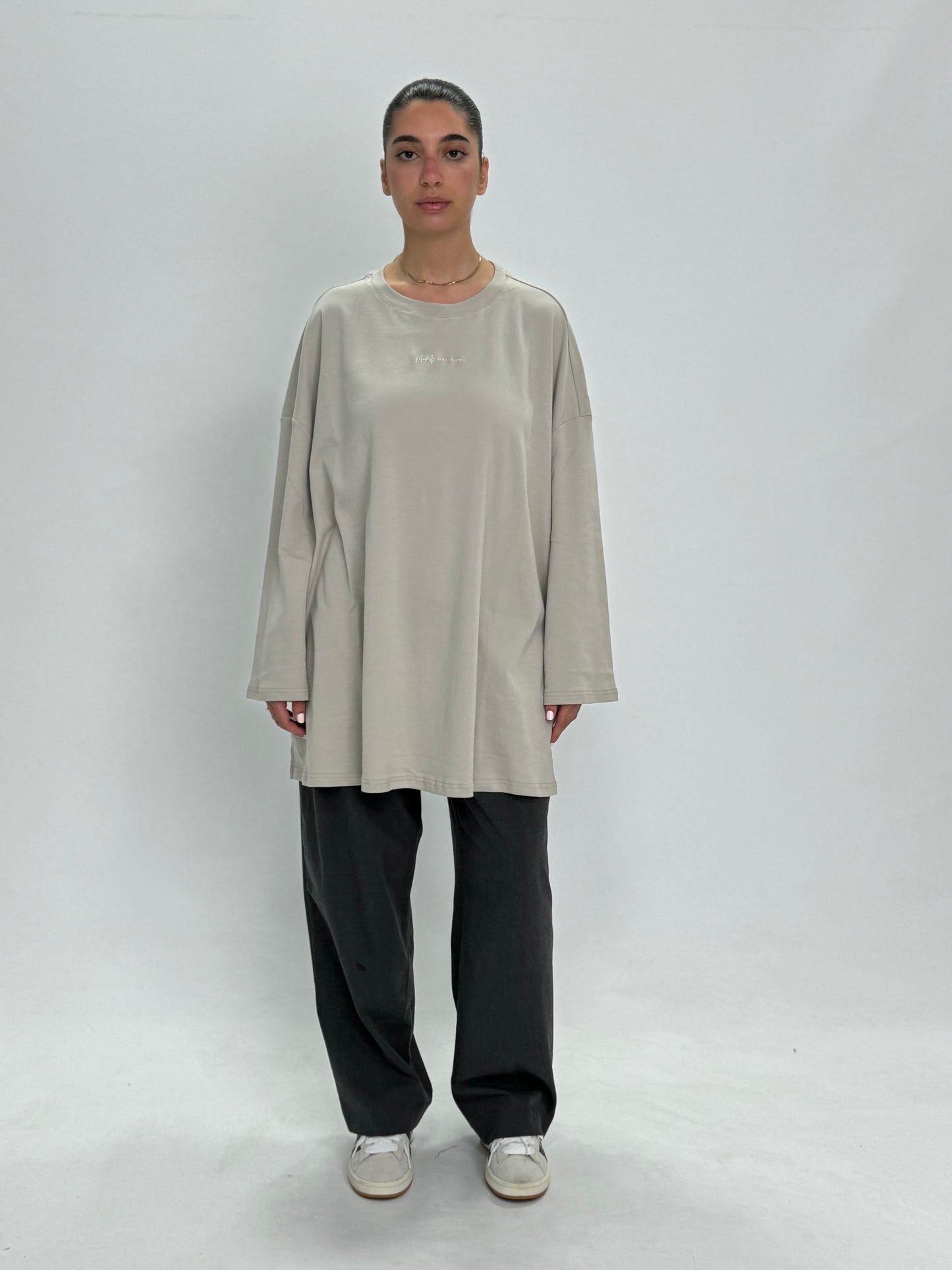TEE SHIRT PYEONHAN GRIS CLAIR